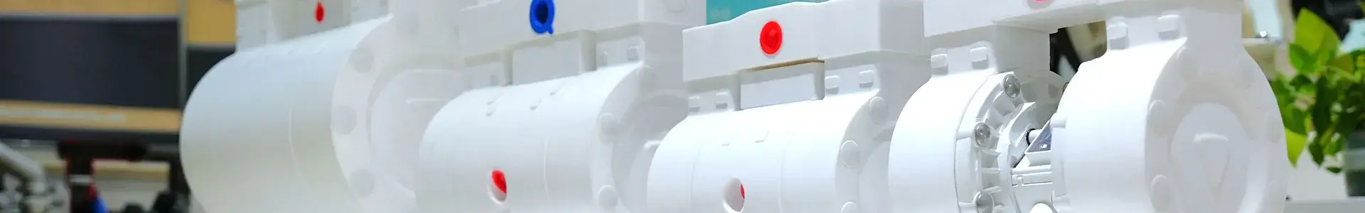 Pompe à membrane en plastique