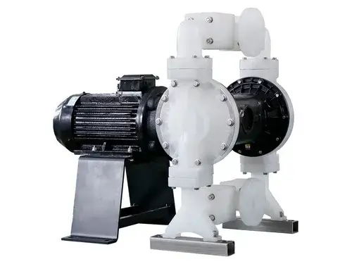 Pompe à membrane électrique en polypropylène 1-1/2"